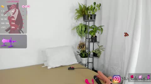 Snapshot of marioandmia chatting on February 19, 6:09 am marioandmia online show from February 19, 6:09 am