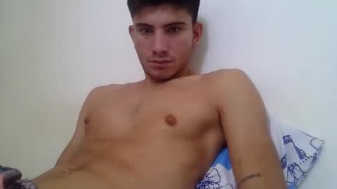 Snapshot of mariobrosss517470 chatting on December 17, 5:36 pm mariobrosss517470 online show from December 17, 5:36 pm