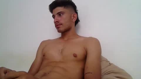 Snapshot of mariobrosss517470 chatting on March 11, 7:47 pm mariobrosss517470 online show from March 11, 7:47 pm