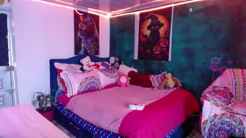 Maritza Ferrer -Samara Beltran online show from March 11, 9:59 pm