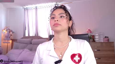    online show from October 19, 7:03 pm