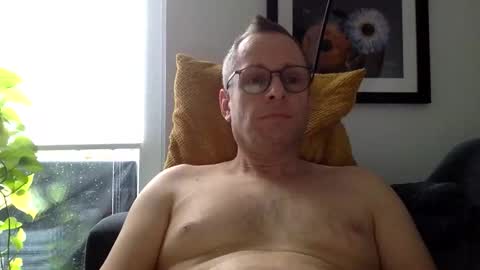 Little Mark online show from October 21, 9:54 am