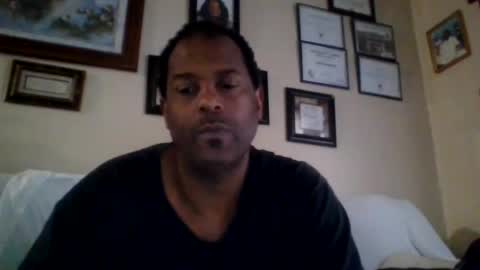 Snapshot of mark7062012 chatting on December 4, 6:50 pm mark7062012 online show from December 4, 6:50 pm