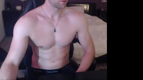 Snapshot of mark_95x chatting on September 19, 9:59 pm mark_95x online show from September 19, 9:59 pm