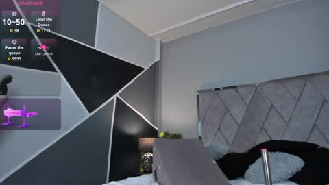 mark_broown_ online show from January 11, 11:35 pm