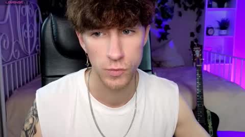 mark_caron online show from October 16, 8:32 pm