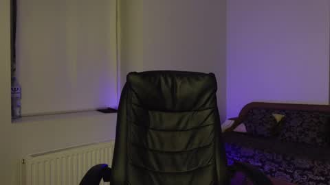 MARK KARSON online show from February 12, 6:25 pm