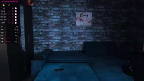 Snapshot of mark_normal chatting on October 5, 2:21 am Mark online show from October 5, 2:21 am