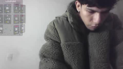 Snapshot of mark_rut chatting on January 9, 2:01 am MODEL Mark Rut online show from January 9, 2:01 am