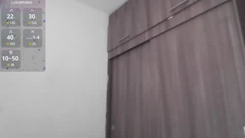 Snapshot of mark_rut chatting on January 9, 6:15 pm MODEL Mark Rut online show from January 9, 6:15 pm