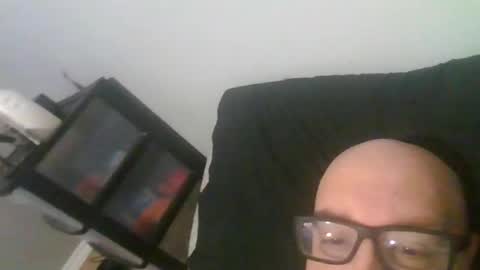 Snapshot of markkellyhamilton99 chatting on January 10, 3:39 am mark online show from January 10, 3:39 am