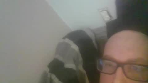 Snapshot of markkellyhamilton99 chatting on March 12, 11:01 pm mark online show from March 12, 11:01 pm