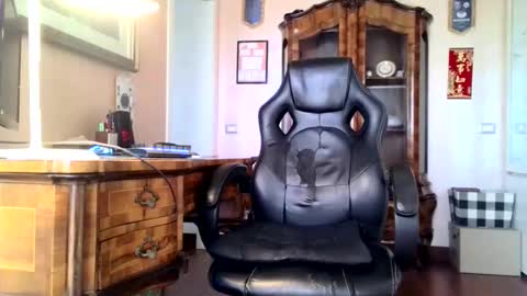 Snapshot of markmarkmark00 chatting on November 29, 8:28 am markmarkmark00 online show from November 29, 8:28 am