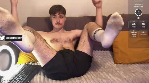 Snapshot of marksibul chatting on September 22, 2:35 am marksibul online show from September 22, 2:35 am