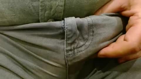 Snapshot of marksone chatting on December 18, 12:33 pm marksone online show from December 18, 12:33 pm