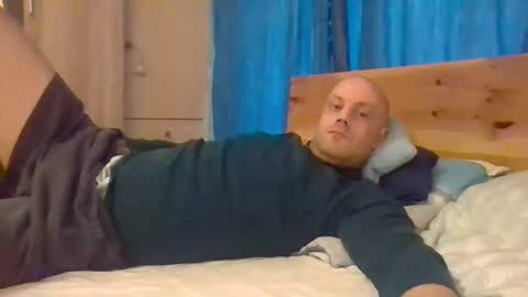 markus_7 online show from September 24, 11:46 am