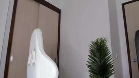 markus... Y online show from February 1, 2:05 am