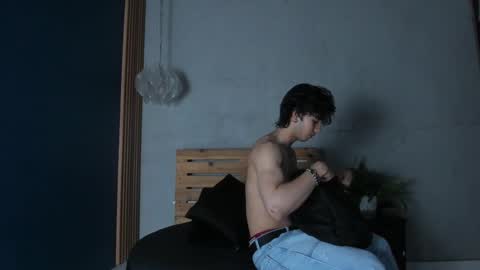 Snapshot of markuss___ chatting on September 13, 2:22 am markuss___ online show from September 13, 2:22 am