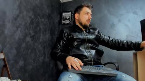 MARK online show from December 18, 10:32 am