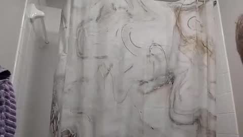 Snapshot of markymark101825061 chatting on January 10, 7:35 am markymark101825061 online show from January 10, 7:35 am