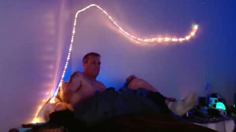 Snapshot of markymark101825061 chatting on February 6, 9:32 am markymark101825061 online show from February 6, 9:32 am