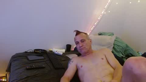 Snapshot of markymark101825061 chatting on February 11, 6:08 am markymark101825061 online show from February 11, 6:08 am