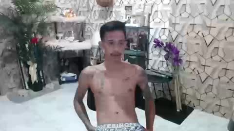 Snapshot of marlmoreno10 chatting on December 17, 6:08 am marlmoreno10 online show from December 17, 6:08 am