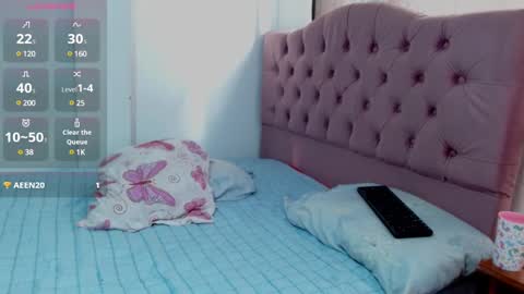 Snapshot of marly_hottest chatting on February 18, 7:52 pm marly_hottest online show from February 18, 7:52 pm