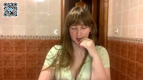 Miriam online show from December 5, 9:00 pm