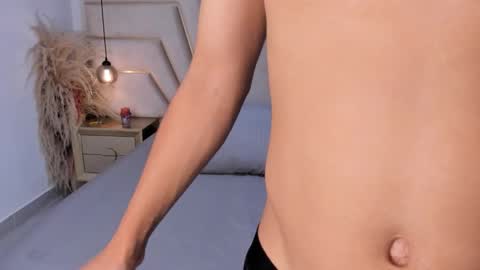 Snapshot of maroxcute chatting on November 20, 11:32 am maroxcute online show from November 20, 11:32 am