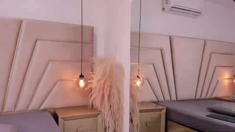 Snapshot of maroxcute chatting on December 4, 11:30 am maroxcute online show from December 4, 11:30 am