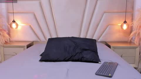 Snapshot of maroxcute chatting on December 16, 11:26 am maroxcute online show from December 16, 11:26 am