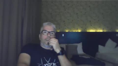 marriedcock1980 online show from September 15, 6:19 pm