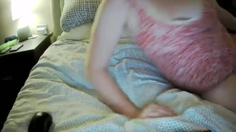 Snapshot of marriedcouple9 chatting on October 6, 3:04 am Jess and Nick online show from October 6, 3:04 am