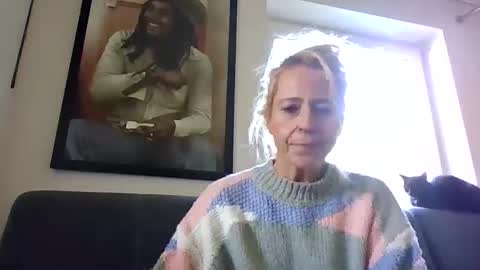 MaryGoRound online show from October 20, 10:27 am