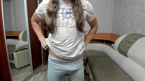 Alan online show from September 10, 5:02 pm