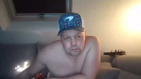 Snapshot of mars0481 chatting on December 23, 8:22 am mars0481 online show from December 23, 8:22 am