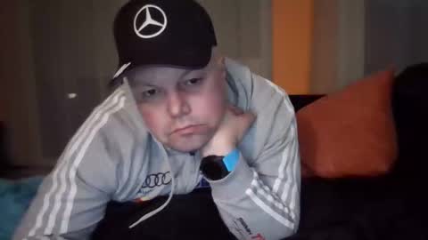 Snapshot of mars0481 chatting on September 16, 6:09 pm mars0481 online show from September 16, 6:09 pm