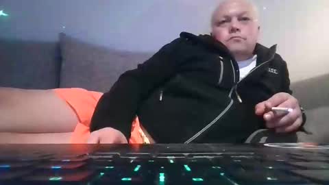 Snapshot of mars0481 chatting on September 24, 10:51 am mars0481 online show from September 24, 10:51 am