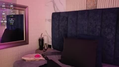 marscarlett online show from April 13, 9:26 am