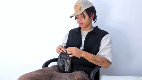 MARSHALL online show from January 10, 1:24 pm