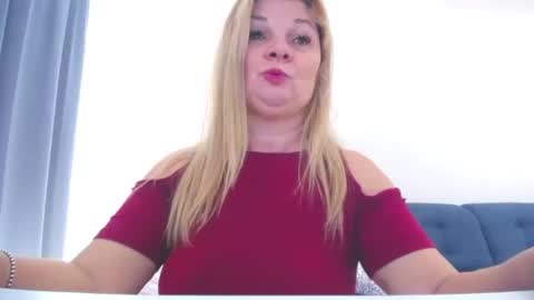 Snapshot of marthanollan chatting on March 10, 8:26 am Martha online show from March 10, 8:26 am