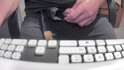 Snapshot of martial04 chatting on March 8, 9:29 pm martial04 online show from March 8, 9:29 pm