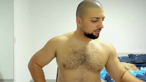 Snapshot of martiinsoul chatting on November 11, 3:23 pm Martiinsoul online show from November 11, 3:23 pm