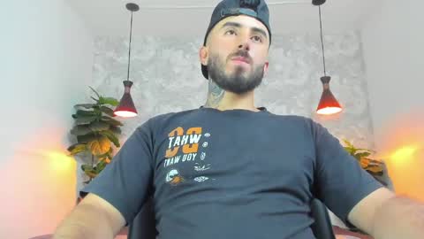 Martin Foster online show from April 14, 7:09 pm