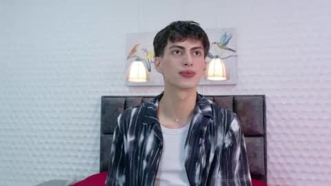 Snapshot of martin_williams_ chatting on December 17, 12:11 pm martin_williams_ online show from December 17, 12:11 pm