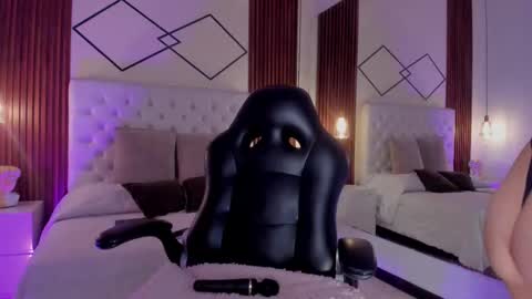 Snapshot of martina_haley chatting on November 20, 8:58 am Martina online show from November 20, 8:58 am