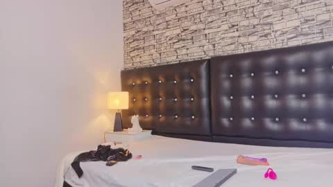 Snapshot of martina_thompson69 chatting on September 12, 2:06 pm Martina online show from September 12, 2:06 pm