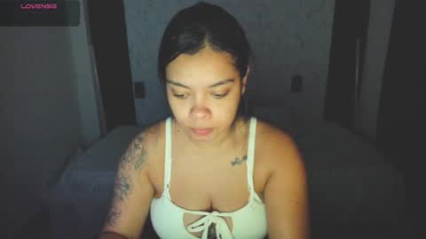 Snapshot of martinabianchi chatting on December 15, 11:53 pm martina Bianchi online show from December 15, 11:53 pm