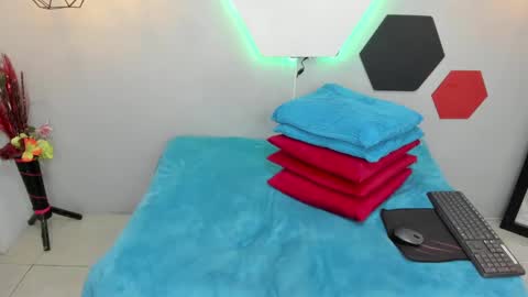 Martina online show from February 16, 5:15 am